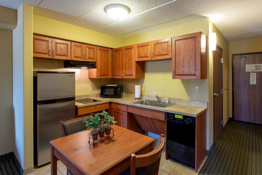 Americinn By Wyndham Peoria Habitación foto